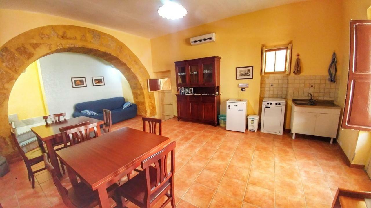 B&B Anita Agrigento Buitenkant foto